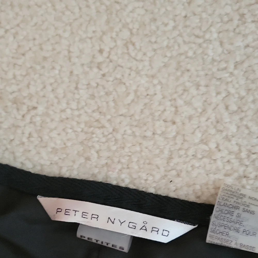Peter Nygard Black Pleated A-Line Skirt - Picture 2 of 2